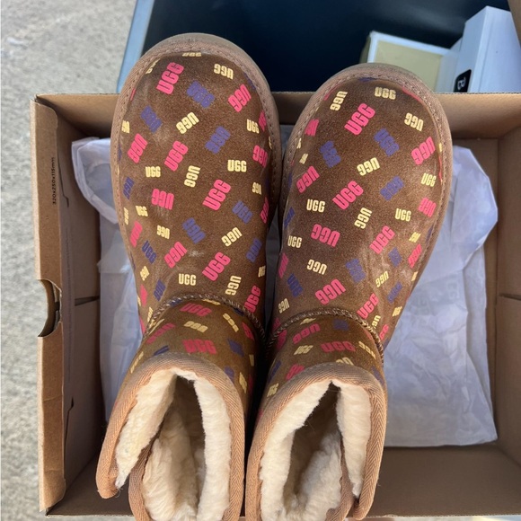 UGG kids Multicolor Logo Winter Boots